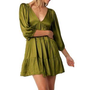Olivaceous Tiered V-Neck Open Back Satin Mini Dress Green Size Medium NWT